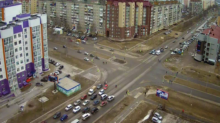 Онлайн веб-камера на перекрёстке Чапаева - 60 лет Октября